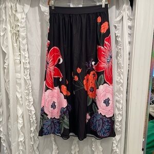 Floral Black Skirt nwot